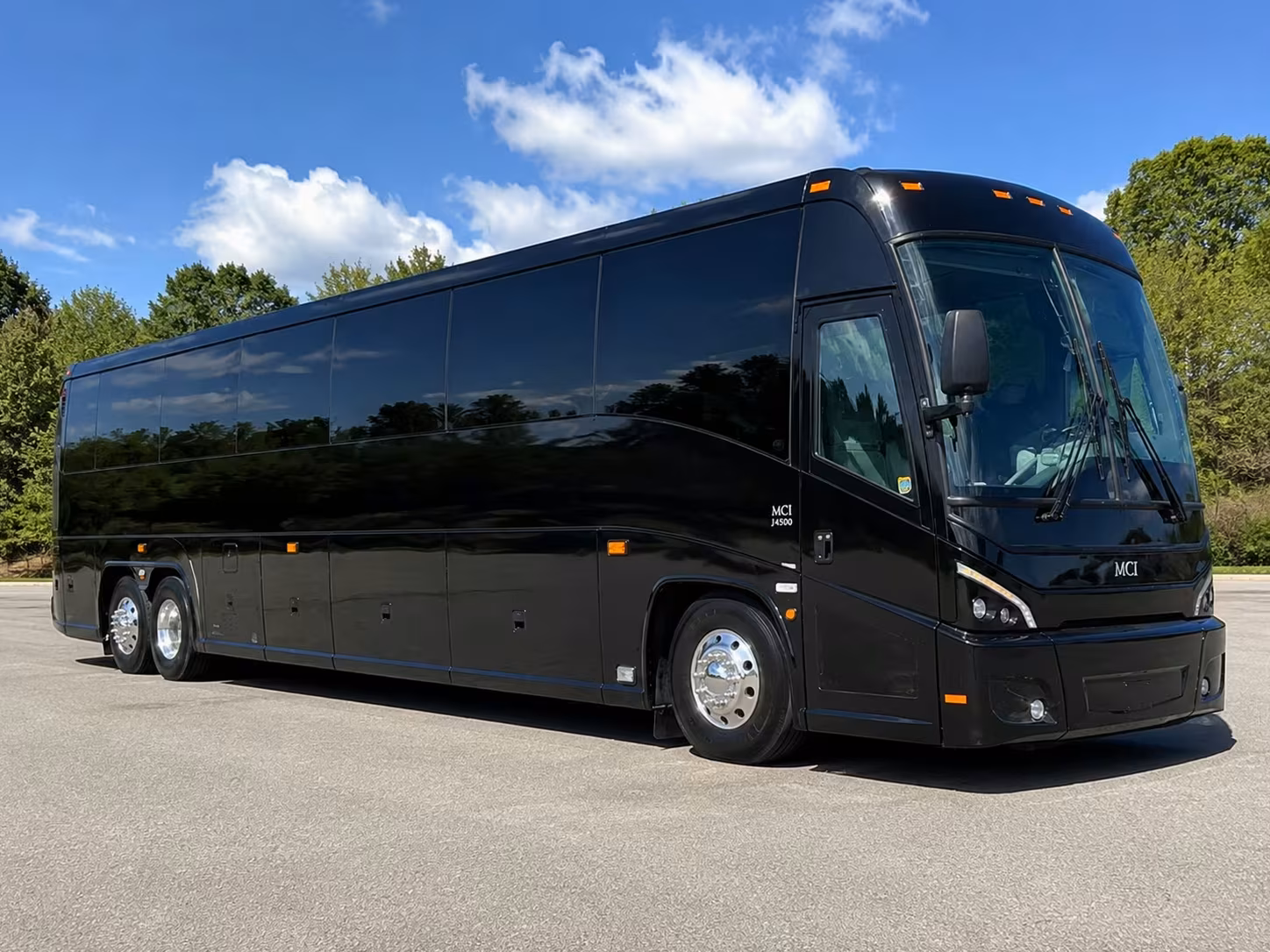 bus rentals for largo proms homecomings