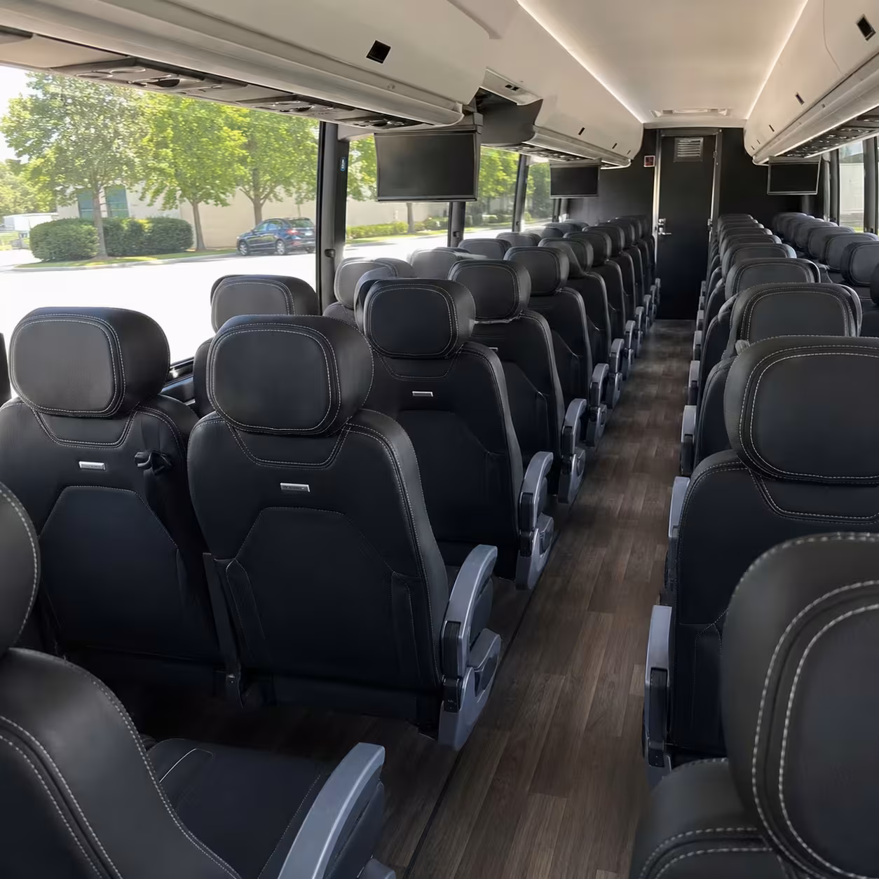 largo charter bus rentals to macdill air force base