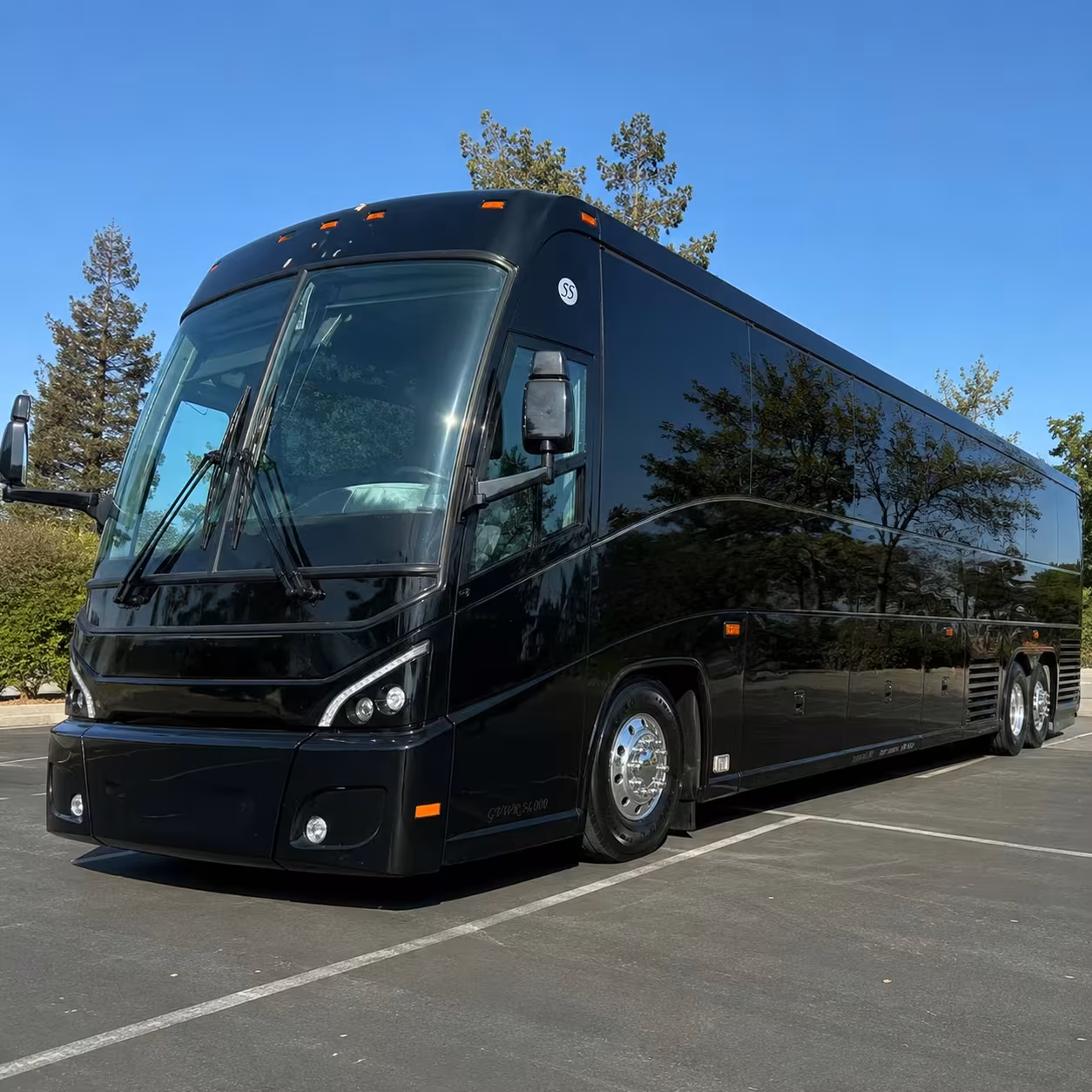 largo church shuttle buses for sunday worship