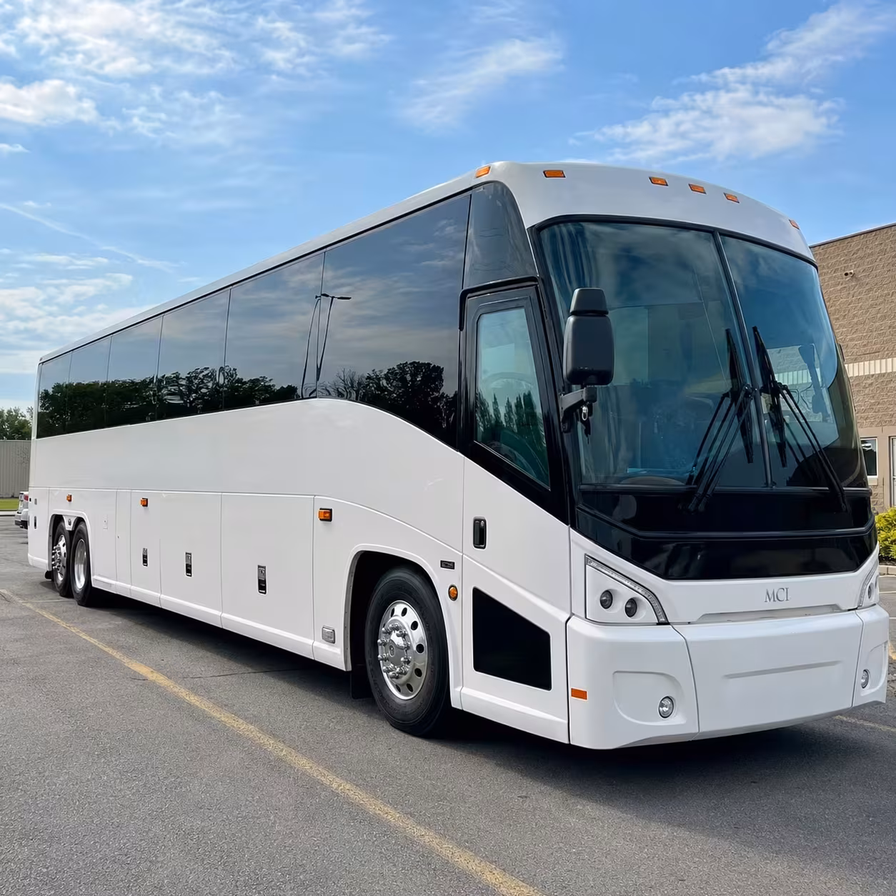largo employee shuttle and airport transportation to tpa and pie