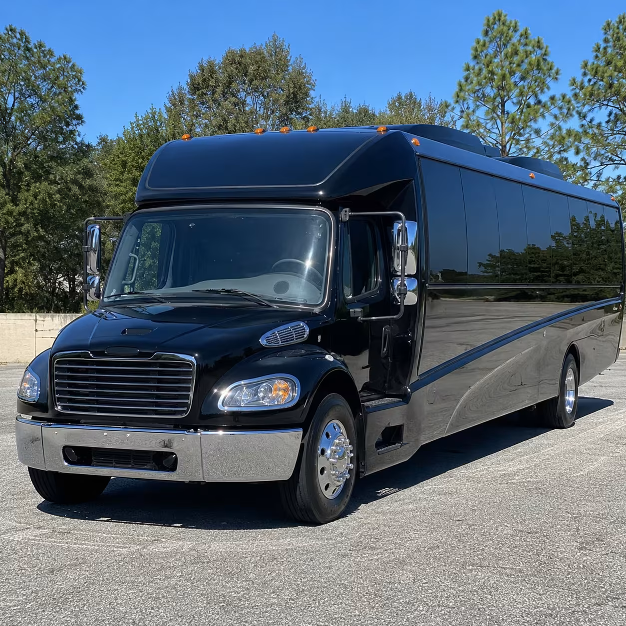 largo minibus rentals for team building and off site events